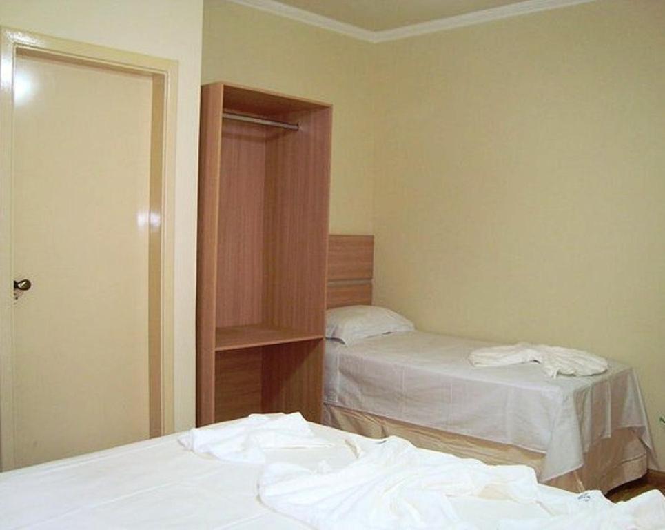 Hotel Perez Pouso Alegre Room photo